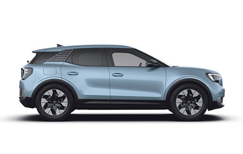 Un Ford Explorer elettrico blu.