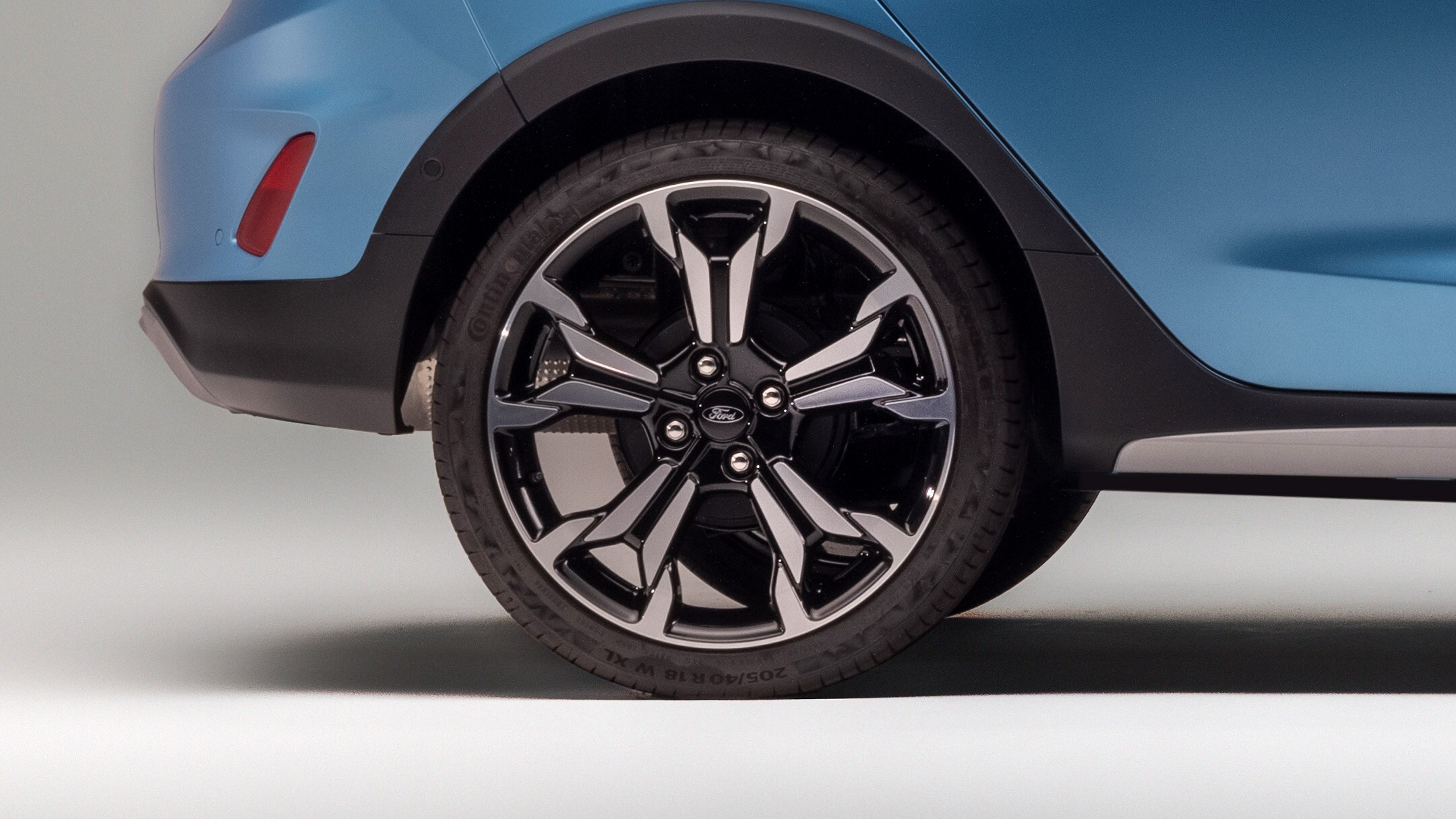 Ford Fiesta - Avviso rapido in caso di perdita di pressione degli pneumatici