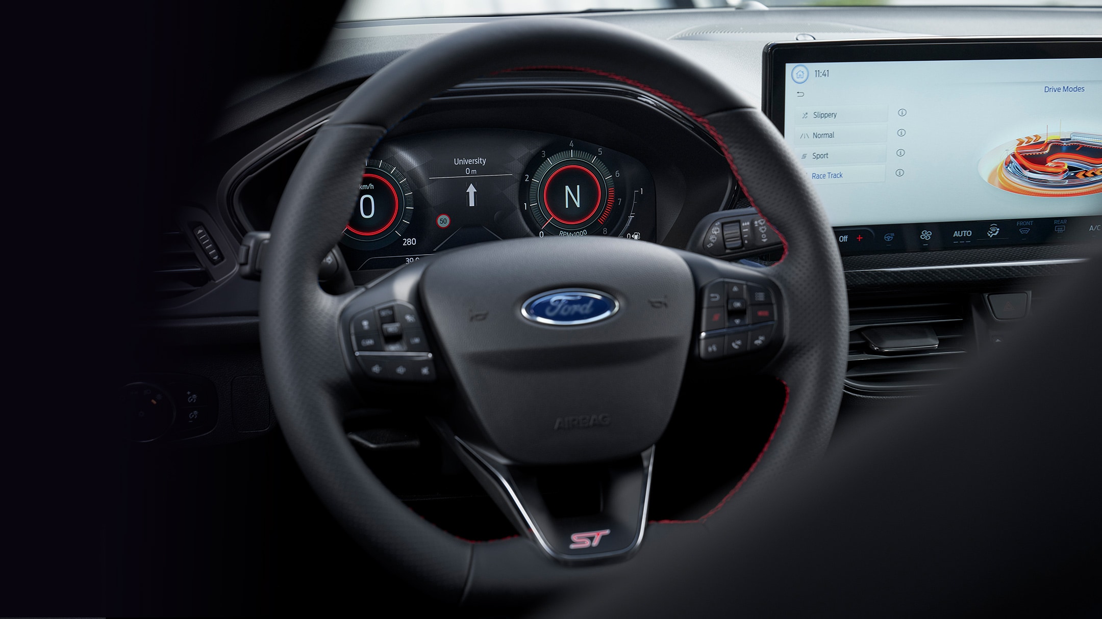 Ford Focus ST-Line, quadro strumenti digitale.