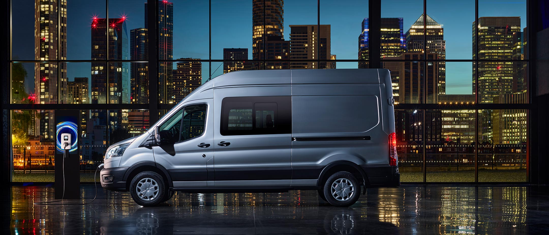 Ford Transit Custom passo lungo tetto alto Twin Arm - Gamma Ford Transit Custom passo lungo tetto alto Twin Arm - Gamma