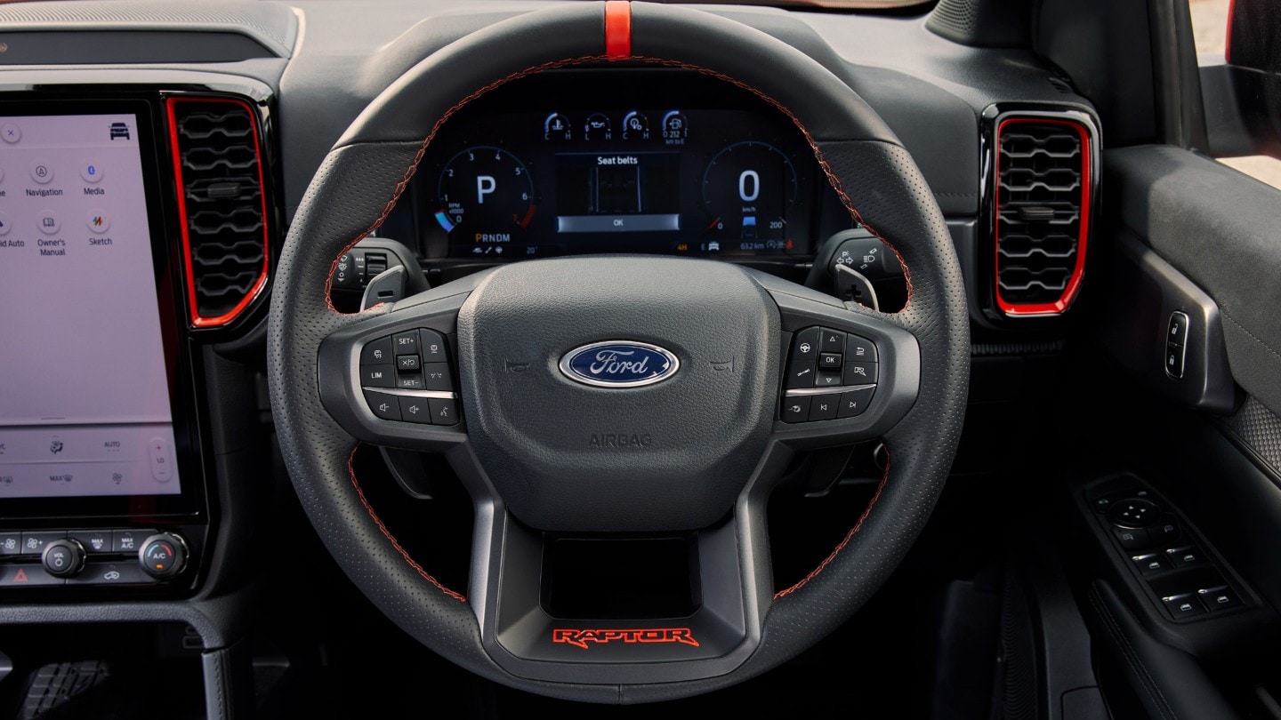 Ford Ranger Raptor – vista ravvicinata del volante