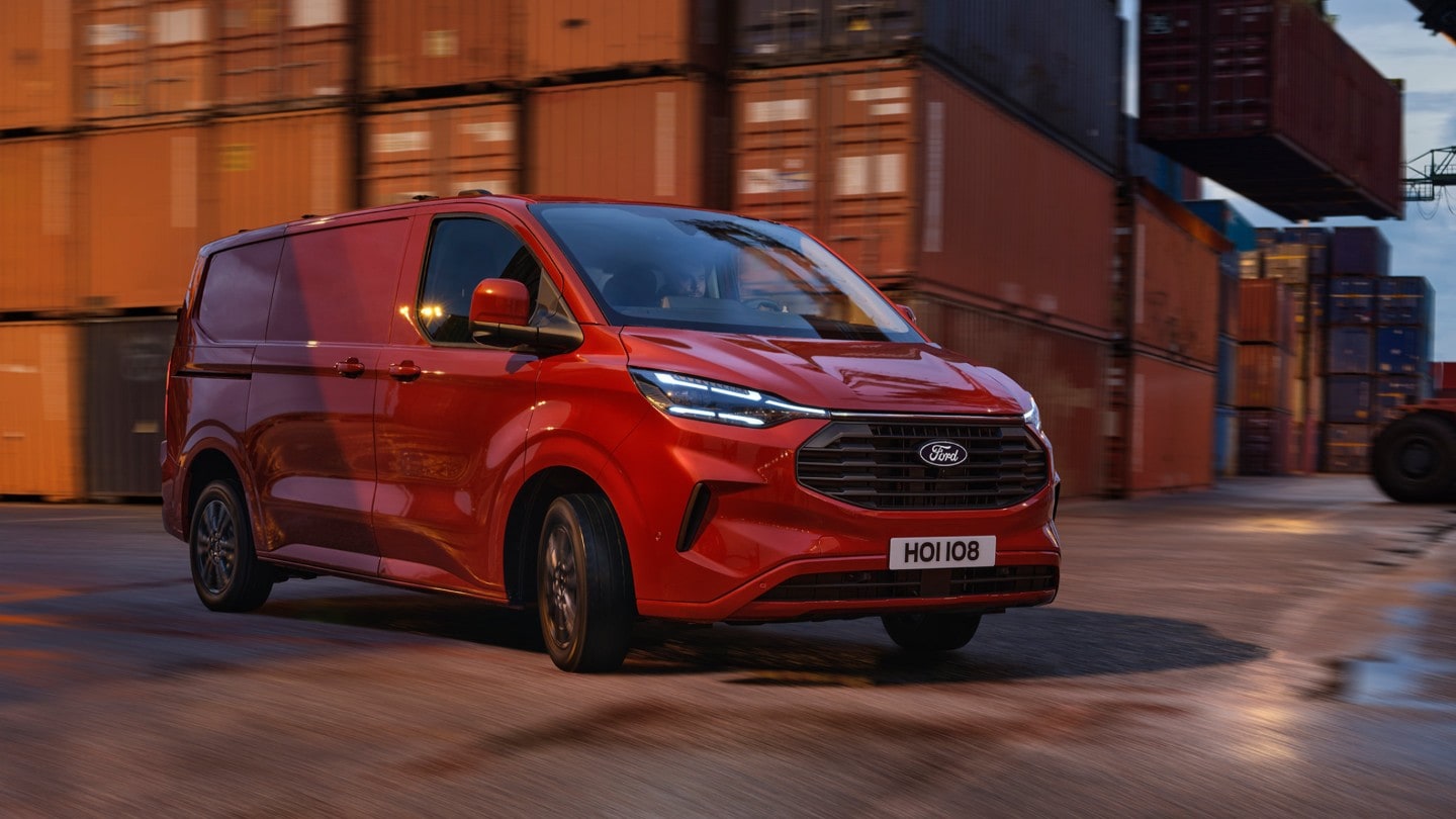 Ford Transit Custom rosso