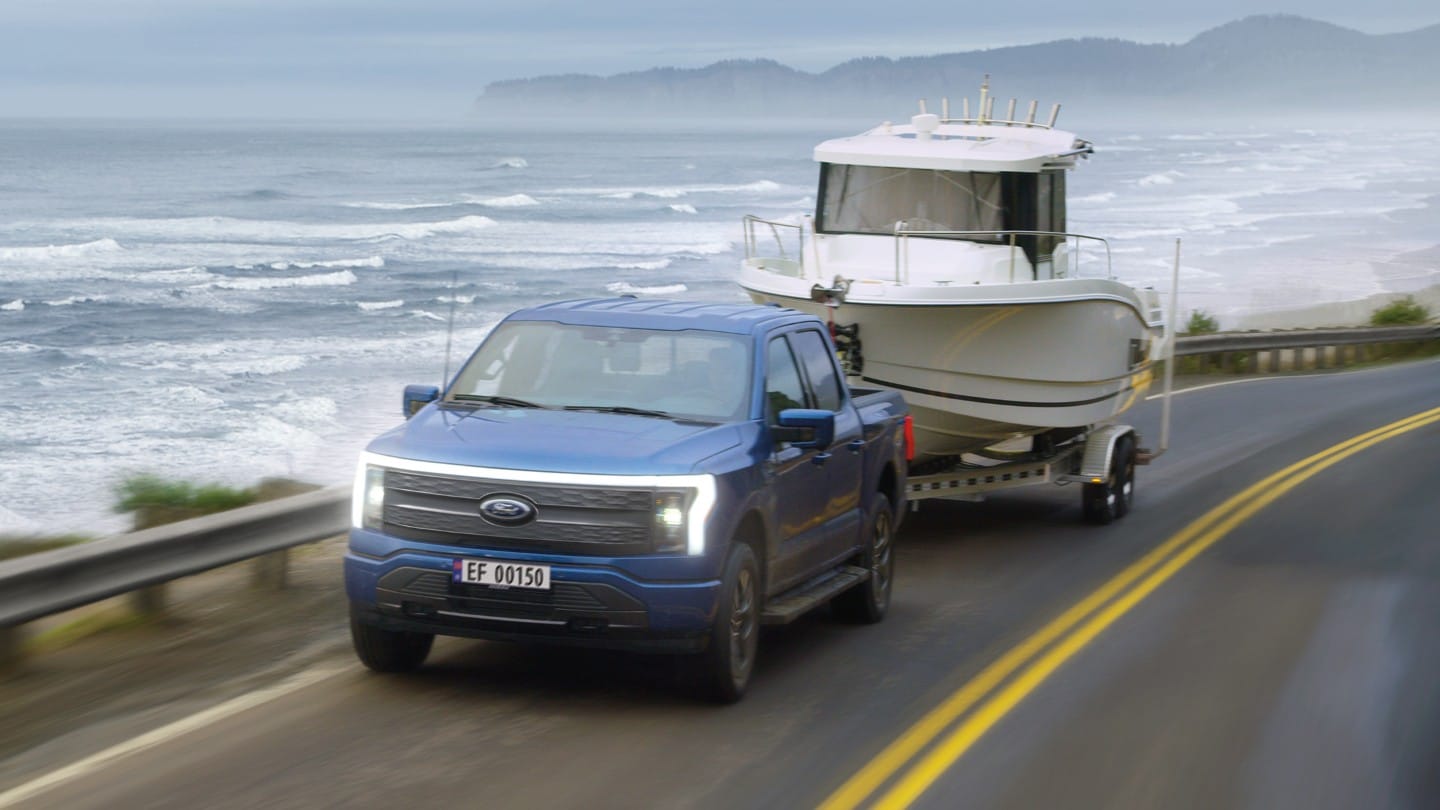 Ford F-150 Lightning towing a boat
